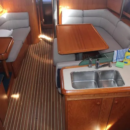 Boat Sun Odyssey 43 - Makarska Ii スプリト