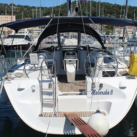 船上ホテル Boat Sun Odyssey 43 - Makarska Ii スプリト